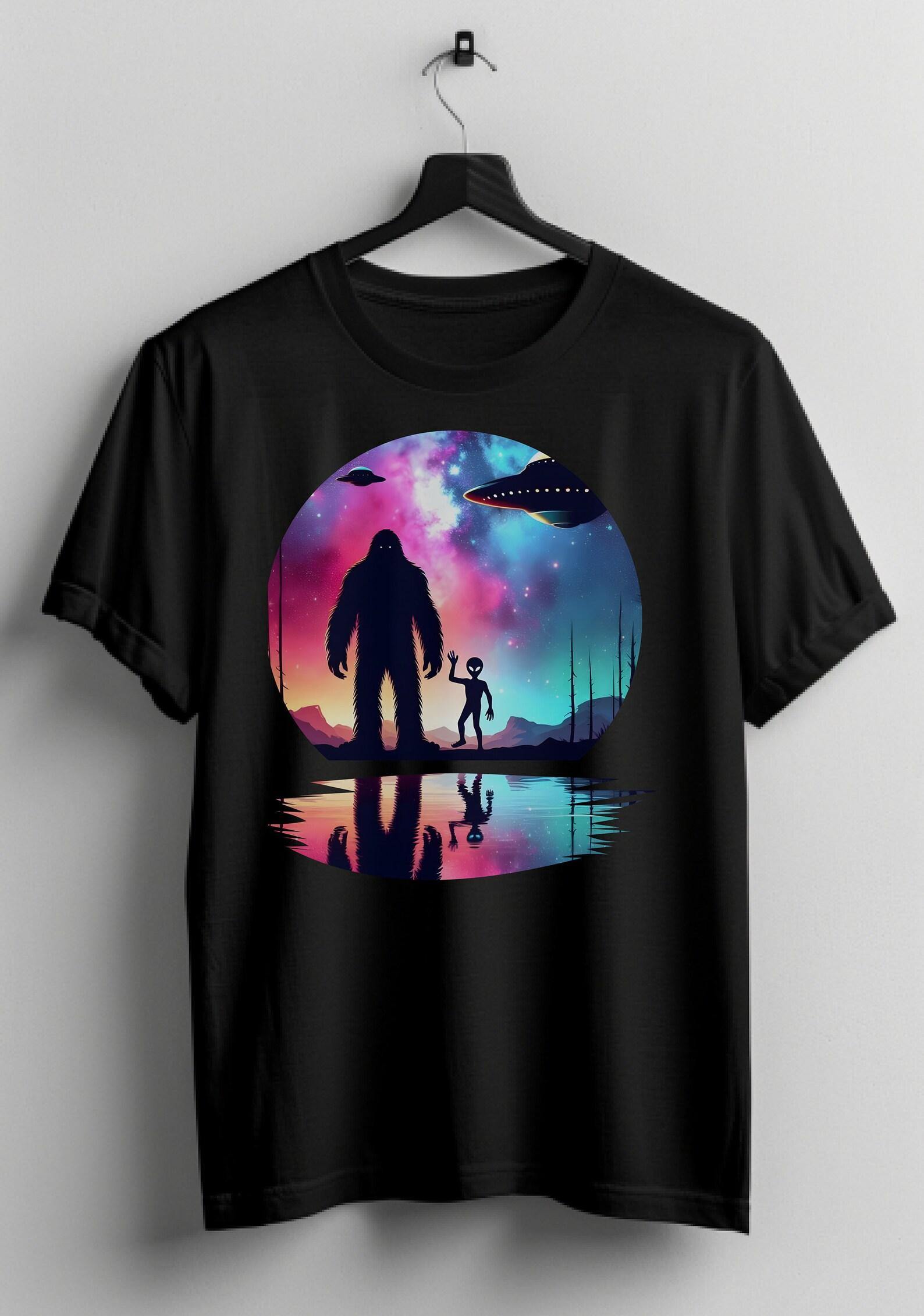 Bigfoot Alien Comfort Colors Shirt: Outdoor Adventure Tee S