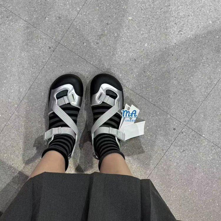 

Soft leather version~ black bag head sandals women s 2025 new summer outdoor creek walking shoes platform Mary Jane sneakers 40