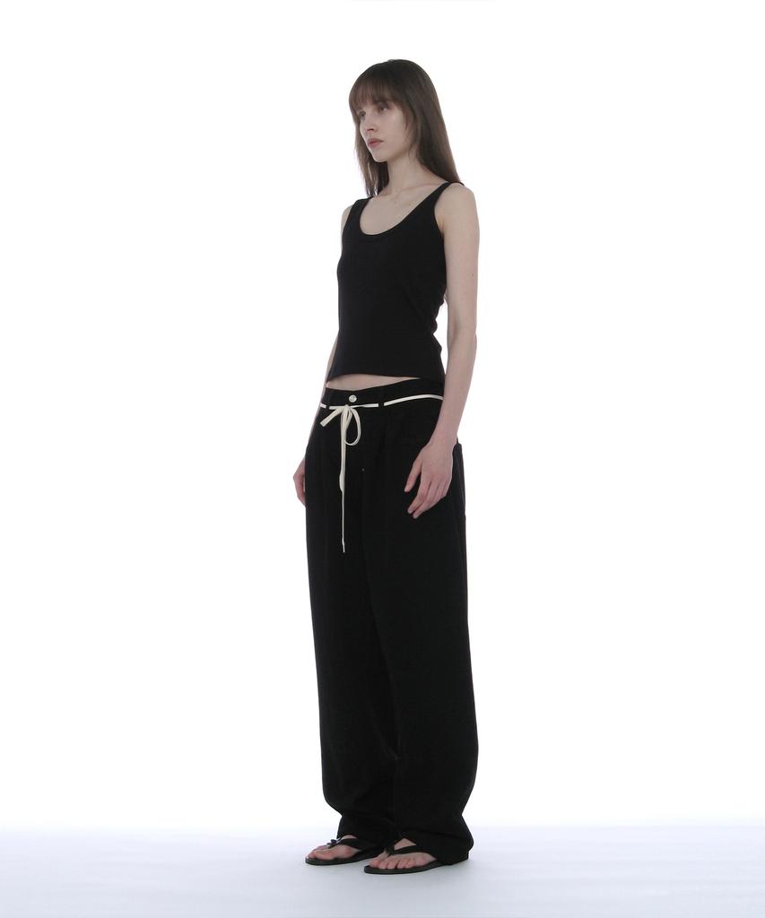 PARTIMENTO WOMEN Drawstring Reworked Pleated Baggy Jeans_Black