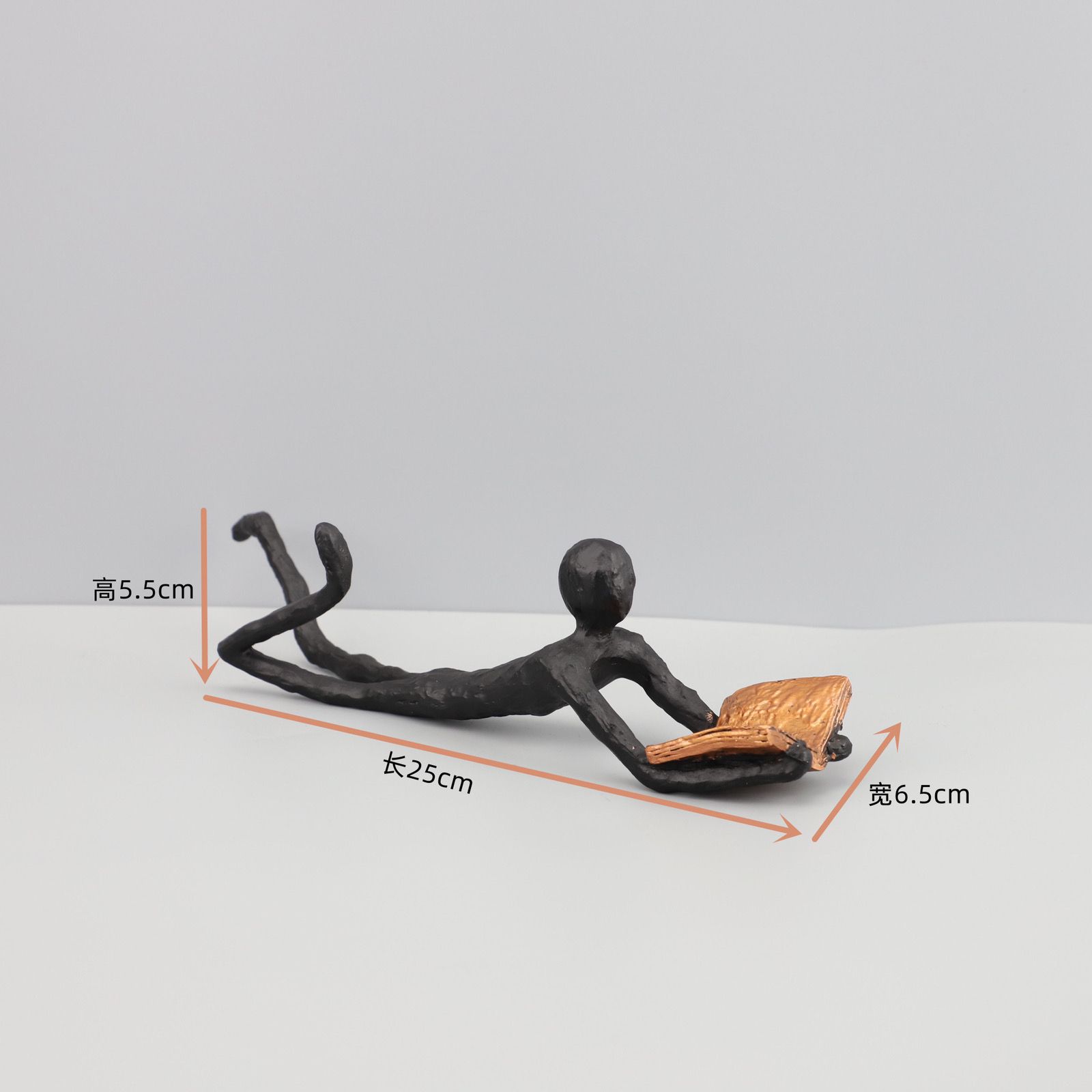 

Creative Reader Figure Ornaments Vintage Metal Human Body Sculptures Handicrafts Living Room Office Bar Cabinet Figure Ornaments