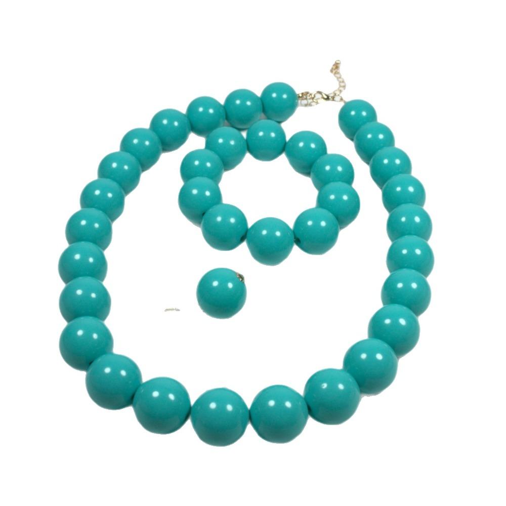 European and American Personality Exaggerated Design Round Bead Handmade Beaded Necklace Niche Retro Necklace Set Three-piece Set