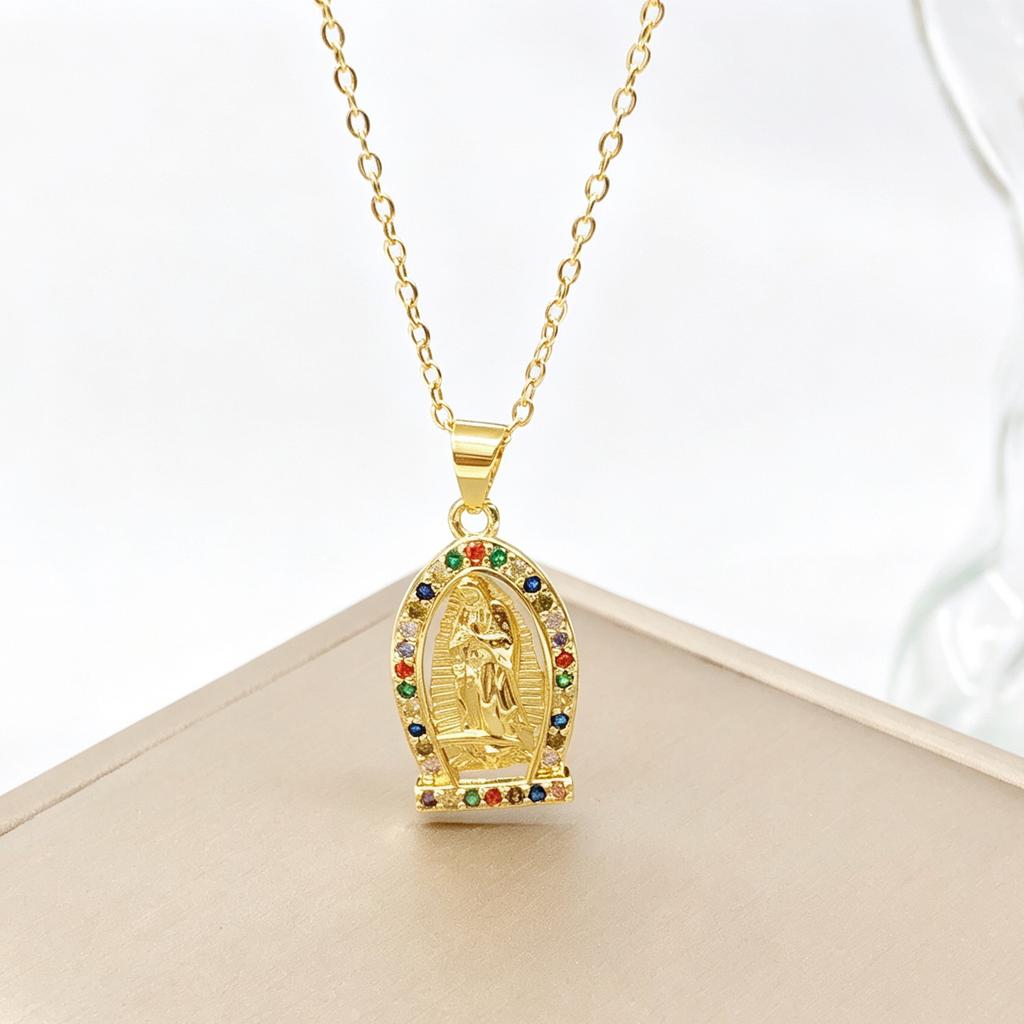 New Arrival Religion Moon/Arch Shaped Virgin Mary Jesus Zirconia Pendant Necklace Elegant Vintage Charm Jewelry Gift for Women