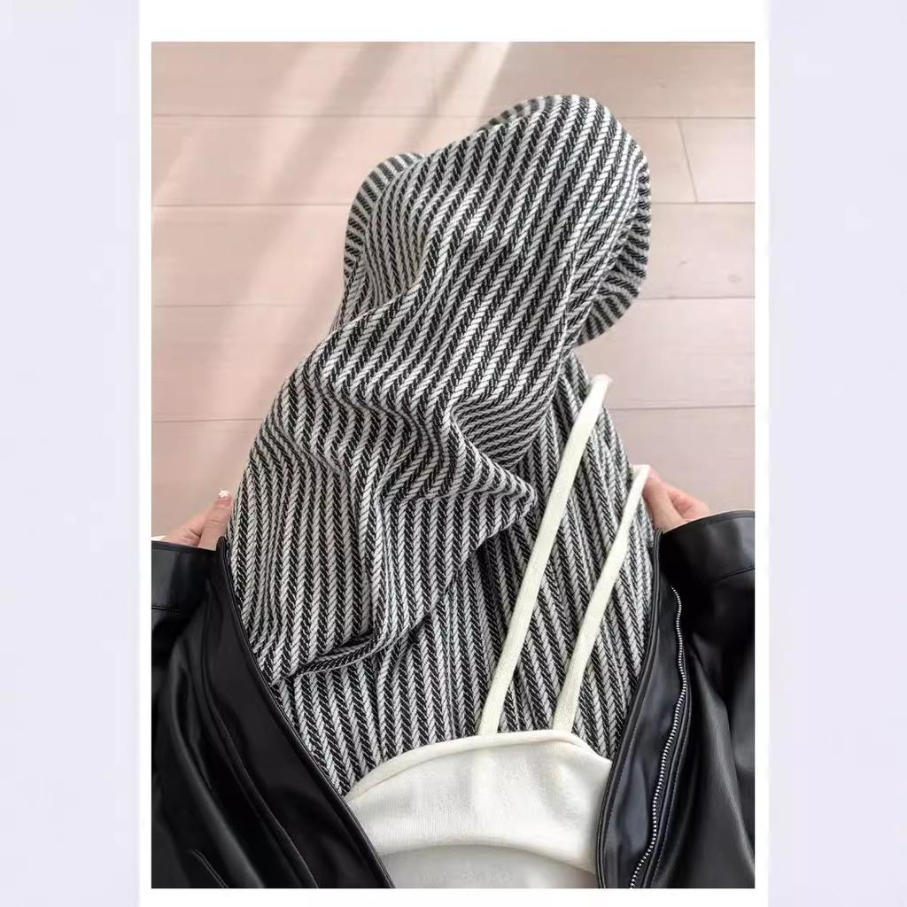 Kleine Retro Gestreifte Woll-Freizeithose mit weitem Bein für Damen für Herbst und Winter Neuer Stil Drapierte Lässige Schlanke Gerade Bodenlange Hose