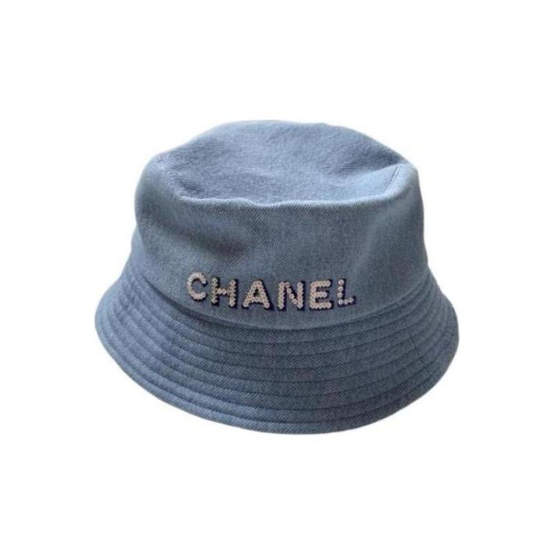 

CHANEL Letter Logo - Bucket Hat Women s Blue синій