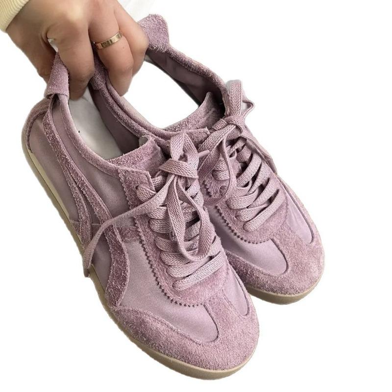 New Soft Leather Retro Versatile Flat Casual Sports Shoes for Women