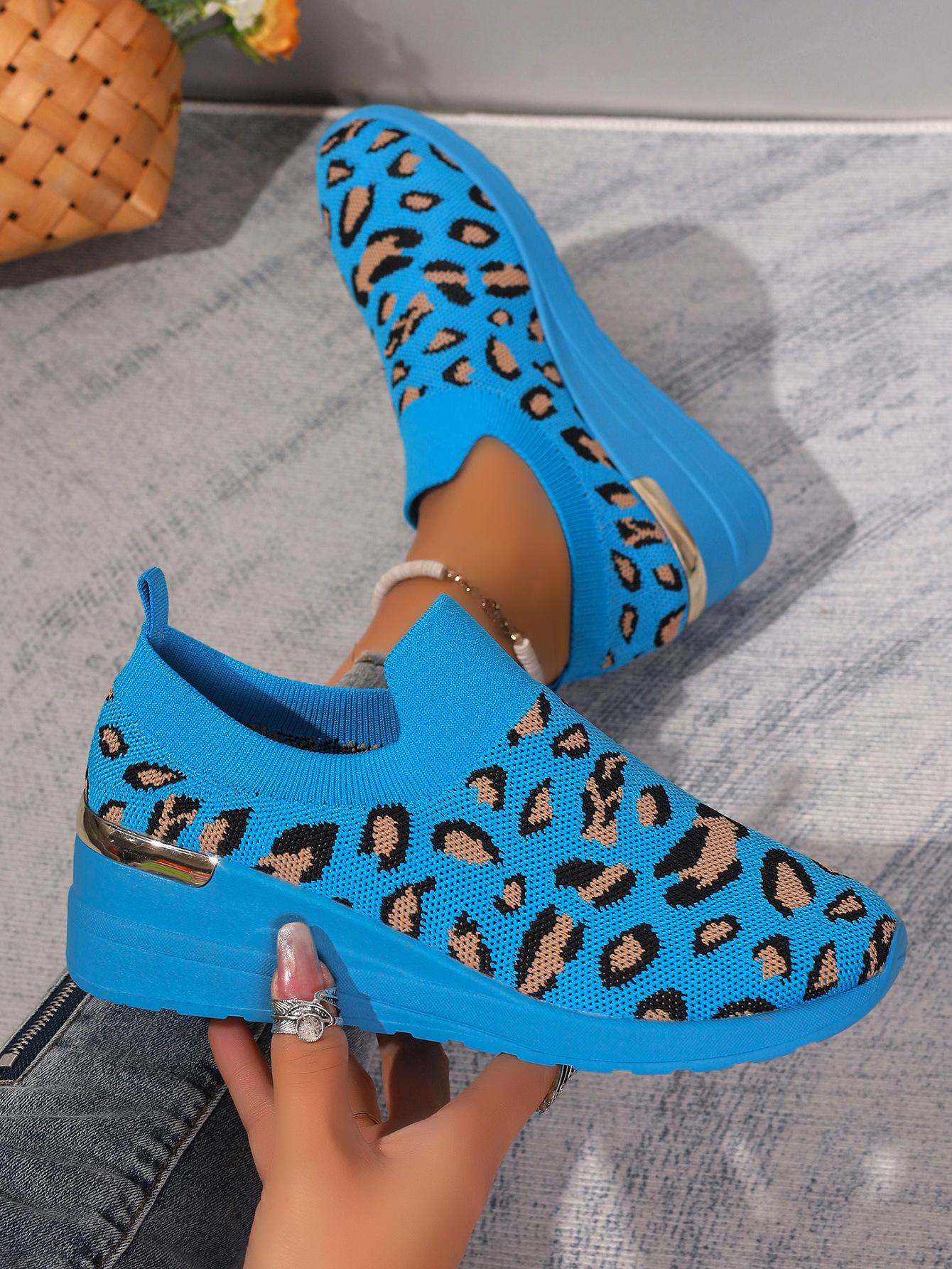 

Модные женские повседневные кроссовки без застежек, дышащие трикотажные сетчатые мокасины для женщин 2024 года, осенние туфли на танкетке, прогулочная обувь Zapatos Mujer 40