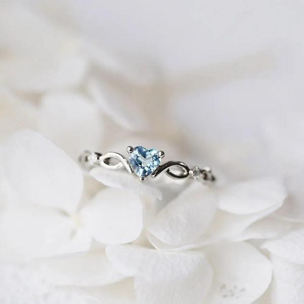 Huitan New Cute Ring With Heart Cubic Zircon Creative Design Women Jewelry Ring Daily Wearable Accessary Ring For Girl