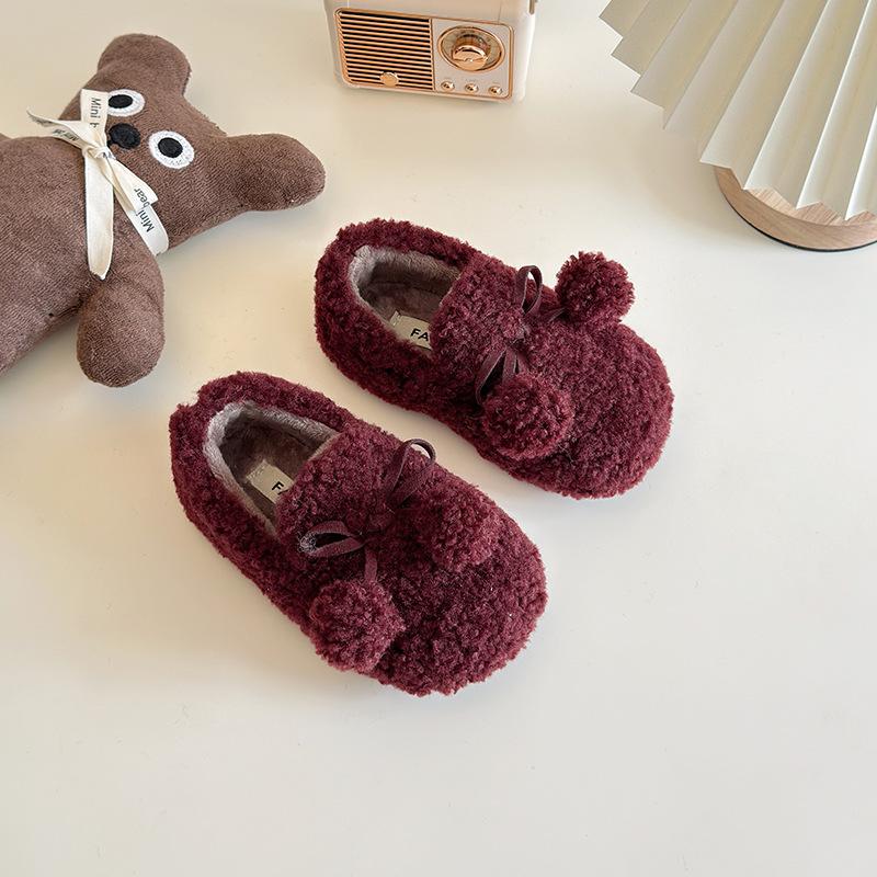 

Girls fleece-lined cotton shoes, new winter style, girls double fur ball outer wear cotton shoes, warm baby girl loafers 21 пурпурно красный