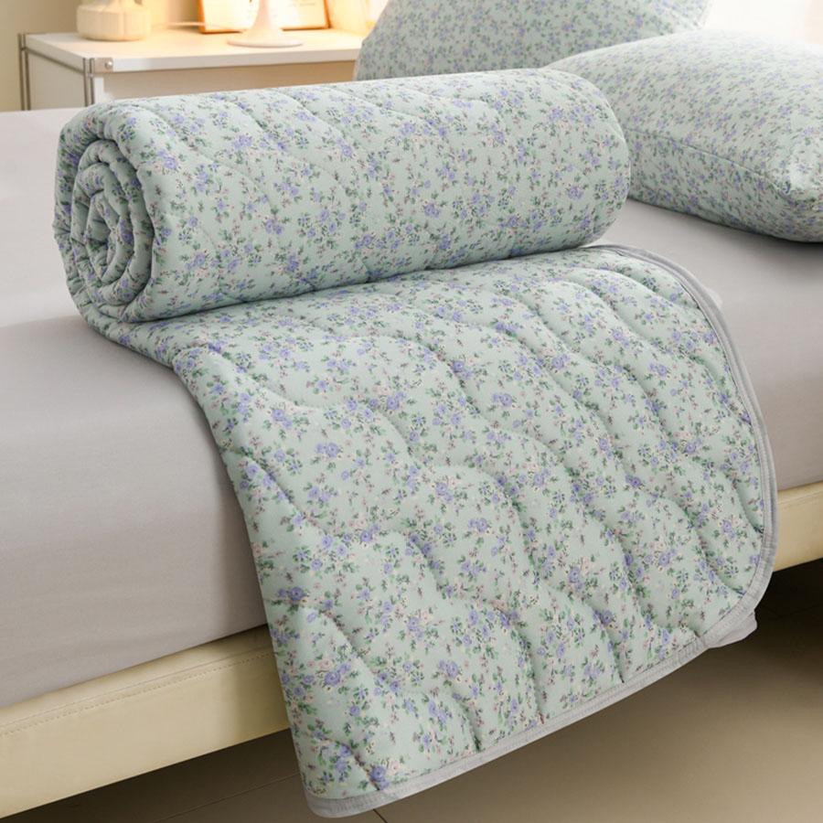 Summer Quilted Quilt, New Floral Single And Double Person Soft, Skin-Friendly, Breathable And Comfortable Air Conditioning Quilt