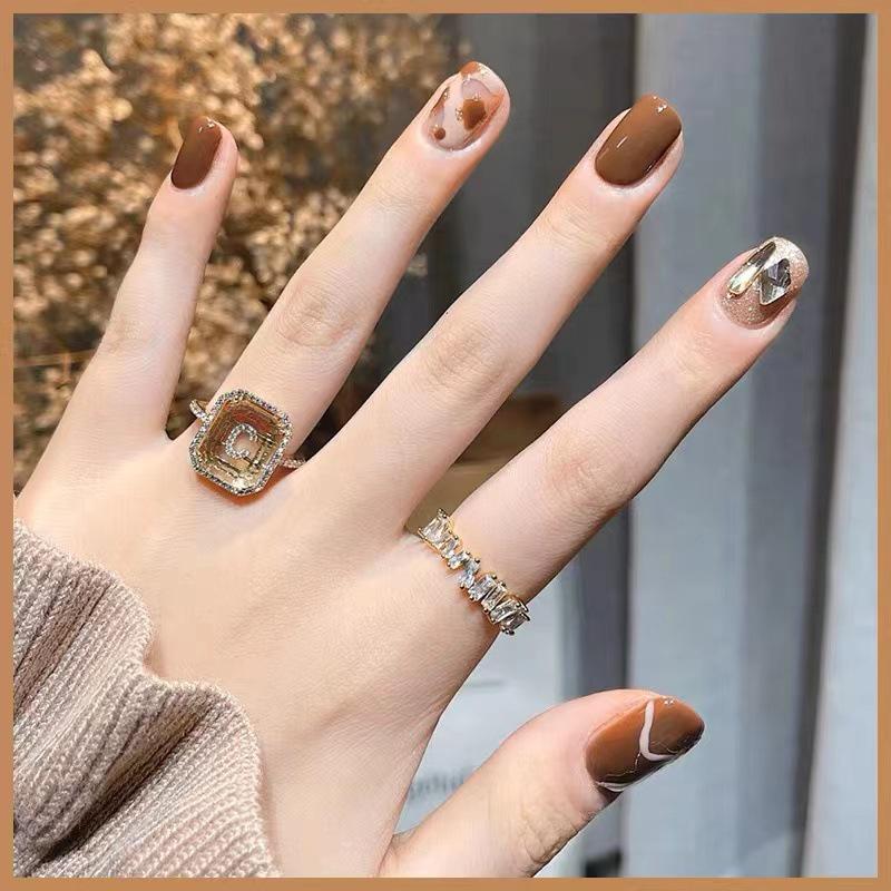 Autumn/Winter Brown Glitter Leopard Short False Nails