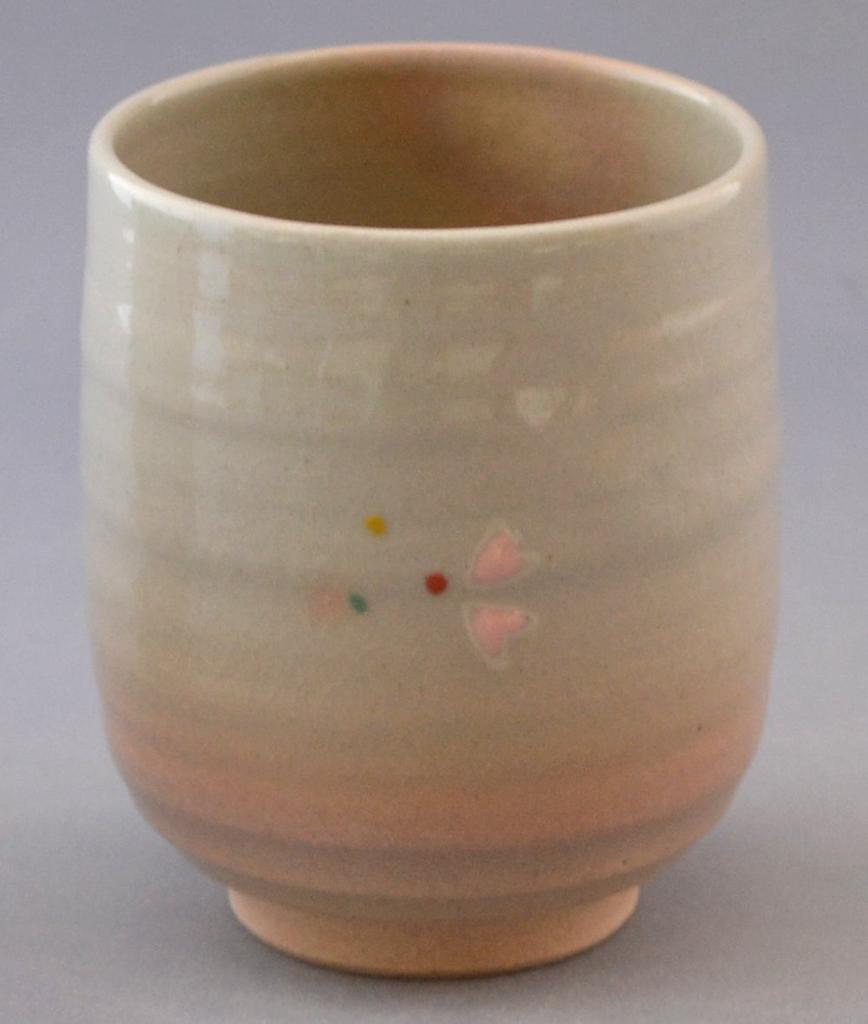 Kyoto Ware, Kiyomizu Ware, Seki Pottery, Large Teacup, Kohiki Sakura, A12-9