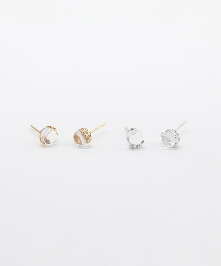 Ordor Round White Quartz Earrings