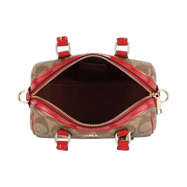 Coach Cutie 18 Chei Clasice Monogram Accesorii PVC Piele Geantă Boston Geantă de mână Geantă de umăr Geantă mică de damă Maro Roșu CN751-IMVGQ
