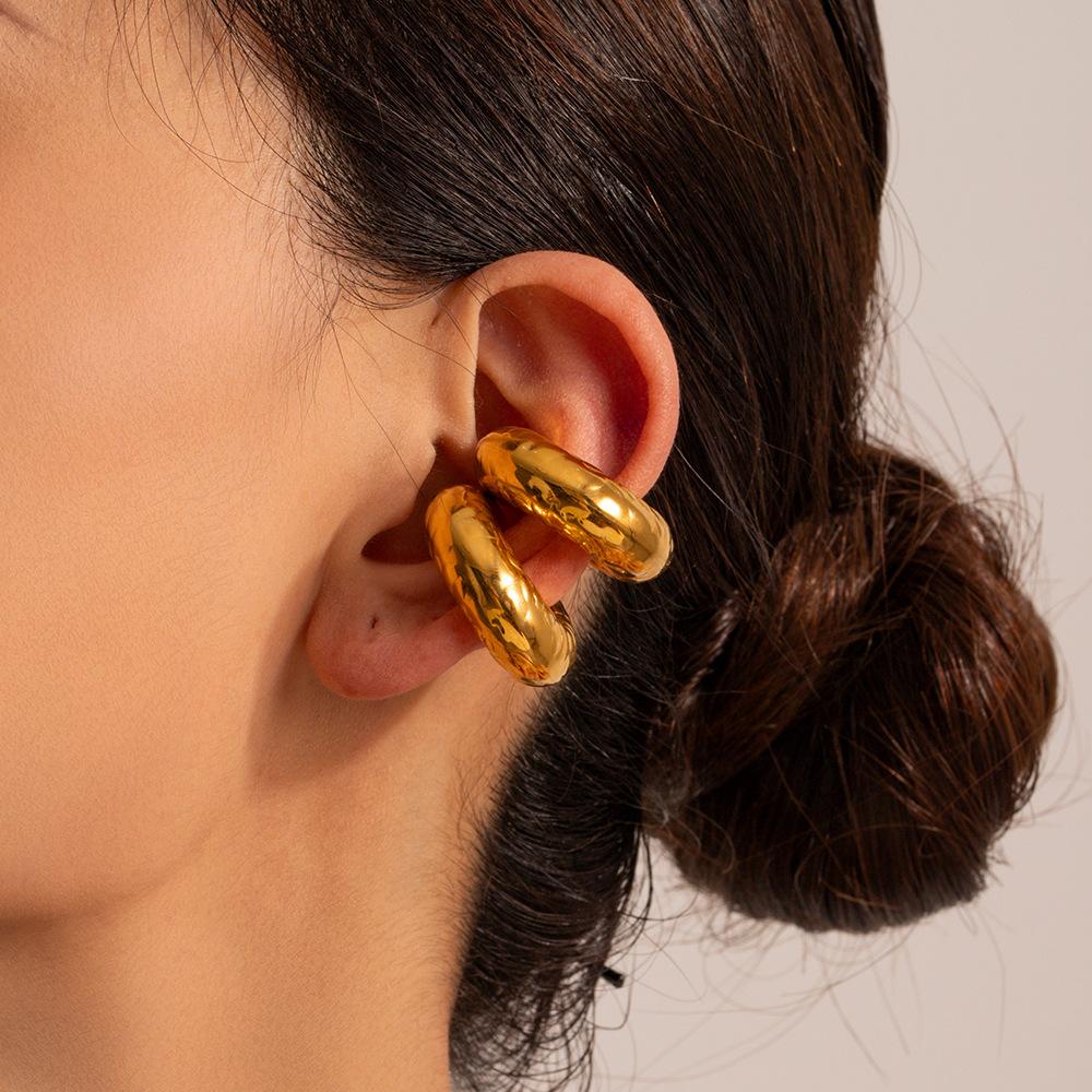 Golden Color Stainless Steel Texture Round Chunky Ear Cuff Clip Earrings for Women Punk Extra Large Earclips Without Pierced
