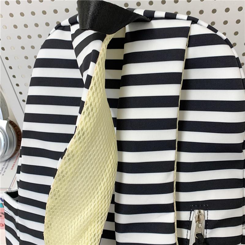 Striped Print Student Schoolbag Women's Large Capacity Commuter Backpack