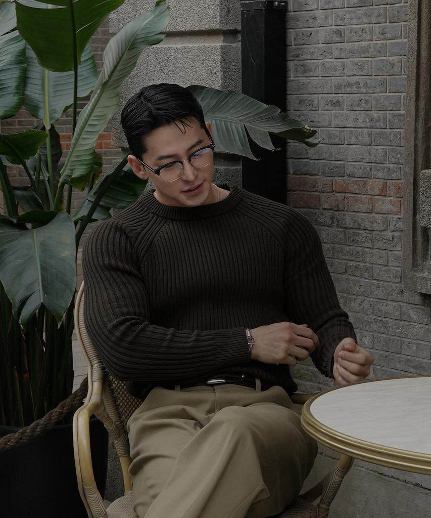 Baulopeulodeogteu Ribbed Raglan Muscle Knit [Brown]