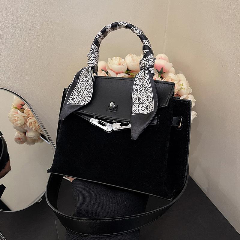 

New fashion matte small platinum bag portable shoulder oblique span women s bag чёрный