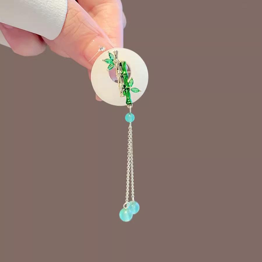Green Bamboo Ping An Buckle Tassel Brooch High-End Women'S Design Sense Niche Pin Suit Corsage Cheongsam Accessories