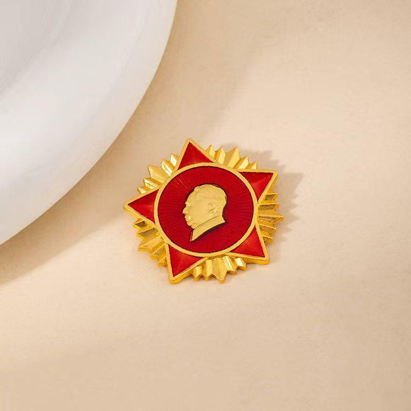 Retro Chinese-Style Artistic Alloy Brooch & Pin Ornament for Suits