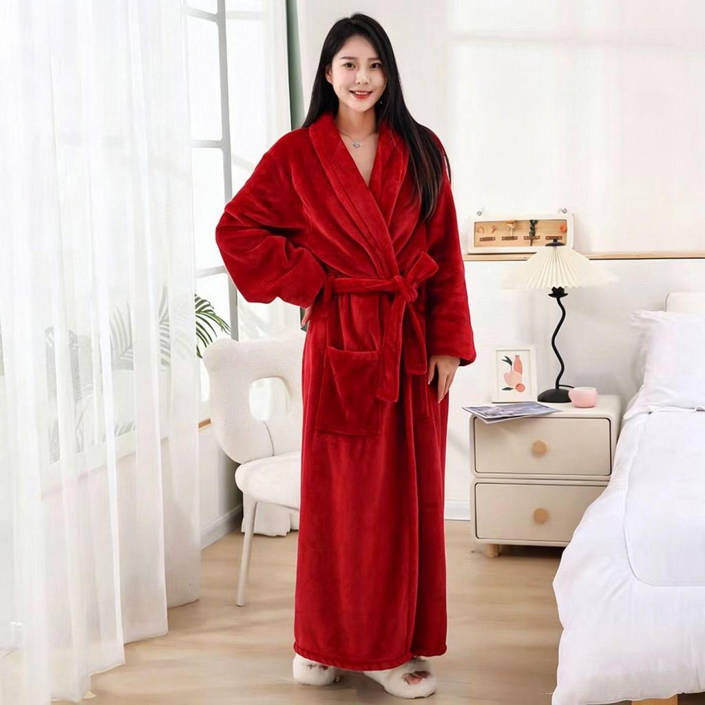 Dámska jesenná zimná hrubá koralová flísová flanelová súprava pyžama a stredne dlhého županu pre páry