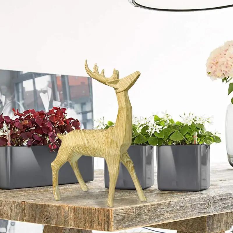 Reindeer Statue Resin Standing Deer Ornaments Creative Imitation Wood Geometric Deer Ornaments Christmas Reindeer Decorations