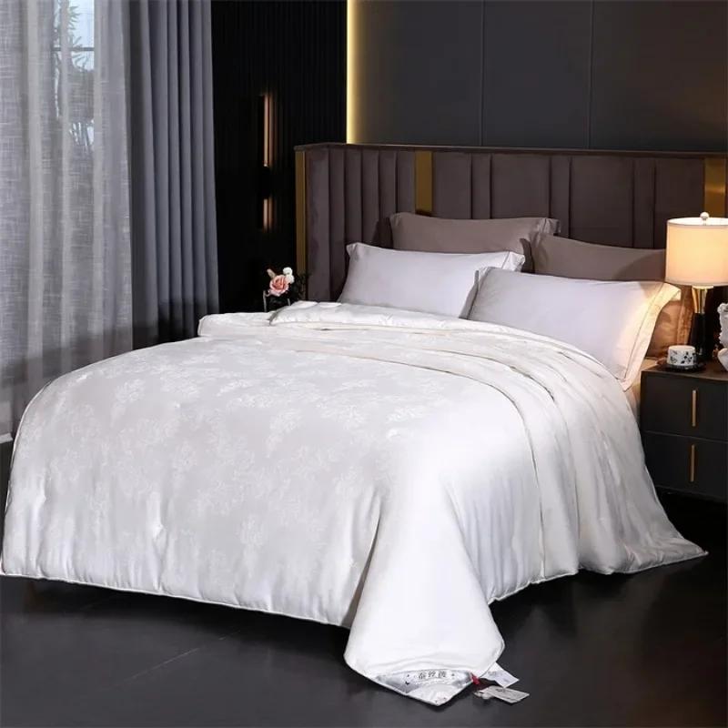 2025 new cotton jacquard silk quilt spring and autumn quilt thickened warm winter household four seasons available quilt 150x200cm 2kg белый