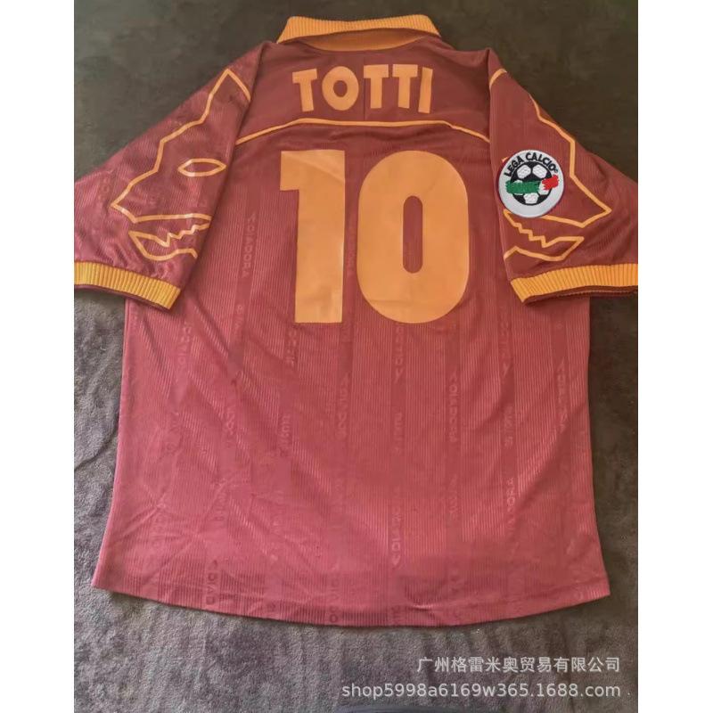 25-26 Roma mājinieku un viesu divu