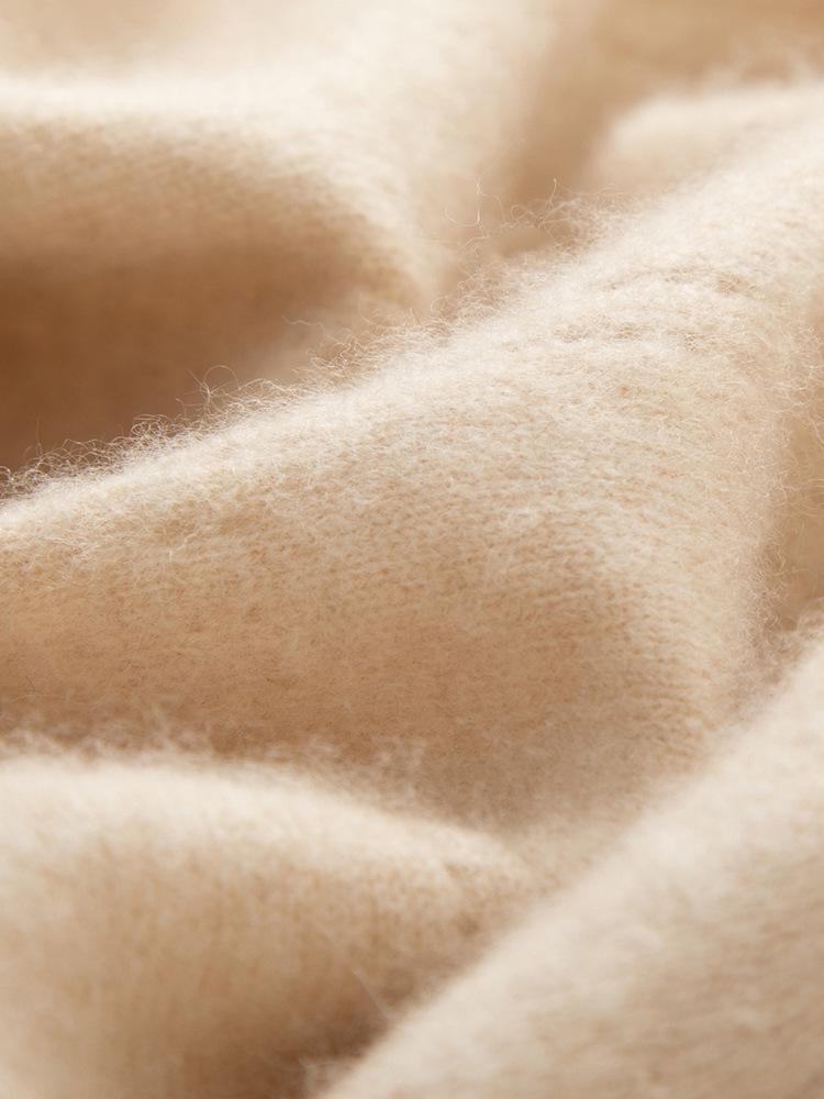 2026 A/W Women's Luxury Hollow-Out Cashmere Knit Cardigan - Loose Fit Solid Color Outerwear