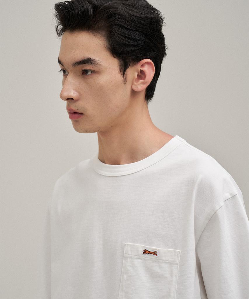 LE TIGRE Klassische Pocket T-Shirts (Nicht-gerade weiss)
