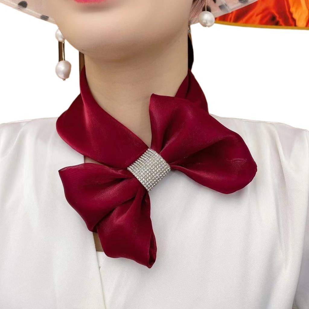 New versatile scarf, stylish and thin silk scarf