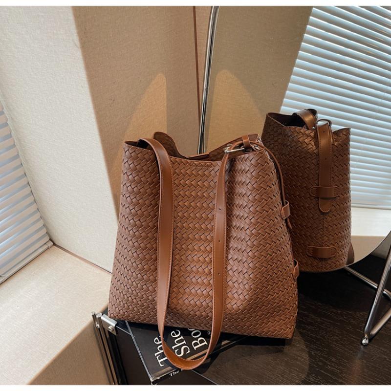 Woven Bag Women's Large-capacity New Autumn and Winter Leisure Shoulder Messenger Mother and Child Bag Commuter Tote Bag