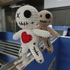 Neue Voodoo-Puppen Dekorieren Gruselige Wollgestrickte Puppe Halloween Geist Verfluchte Puppe Cosplay Party Hängedekorationen Hexe Requisiten Geschenk