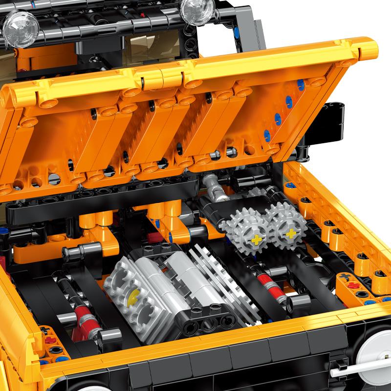 MOC Set Gifts Kids Toys Yellow Wild Horse Trail Blazers Off Road SUV Car Vehicle Model Building Blocks Technical Bricks