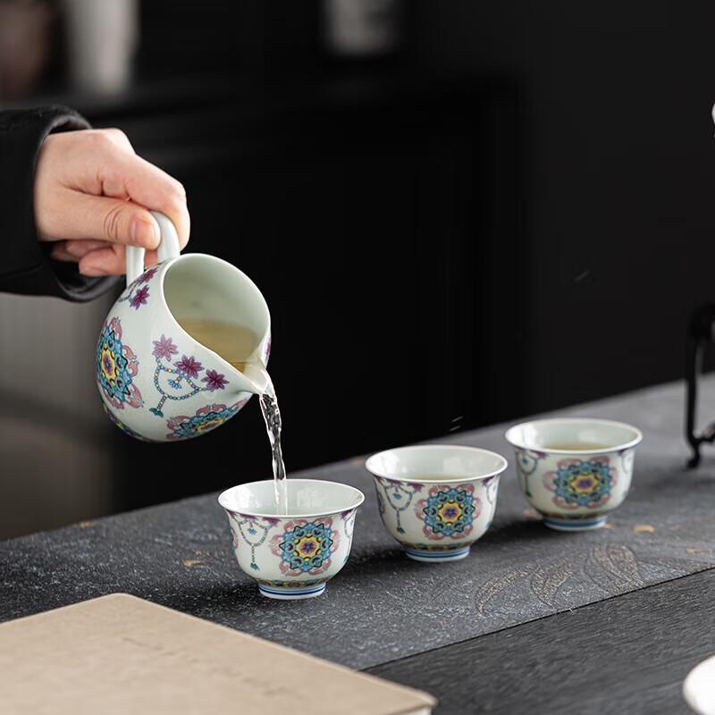 Hongyu Doucai Baoxianghua 11-Piece Ceramic Tea Set