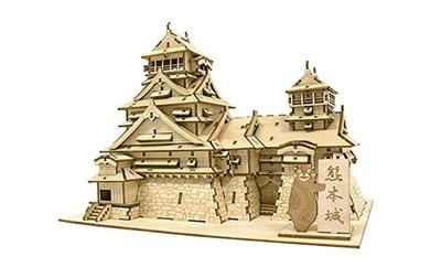Puzzle de madeira kigumi Castelo de Kumamoto com placa do Kumamon