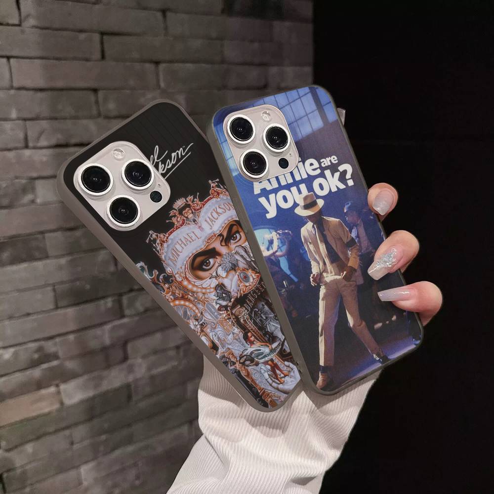 Pop Singer Michael Jackson Phone Case For IPhone 17 16 15 11 12 13 14 Pro Max Soft Corrugated Silicone Cover Case