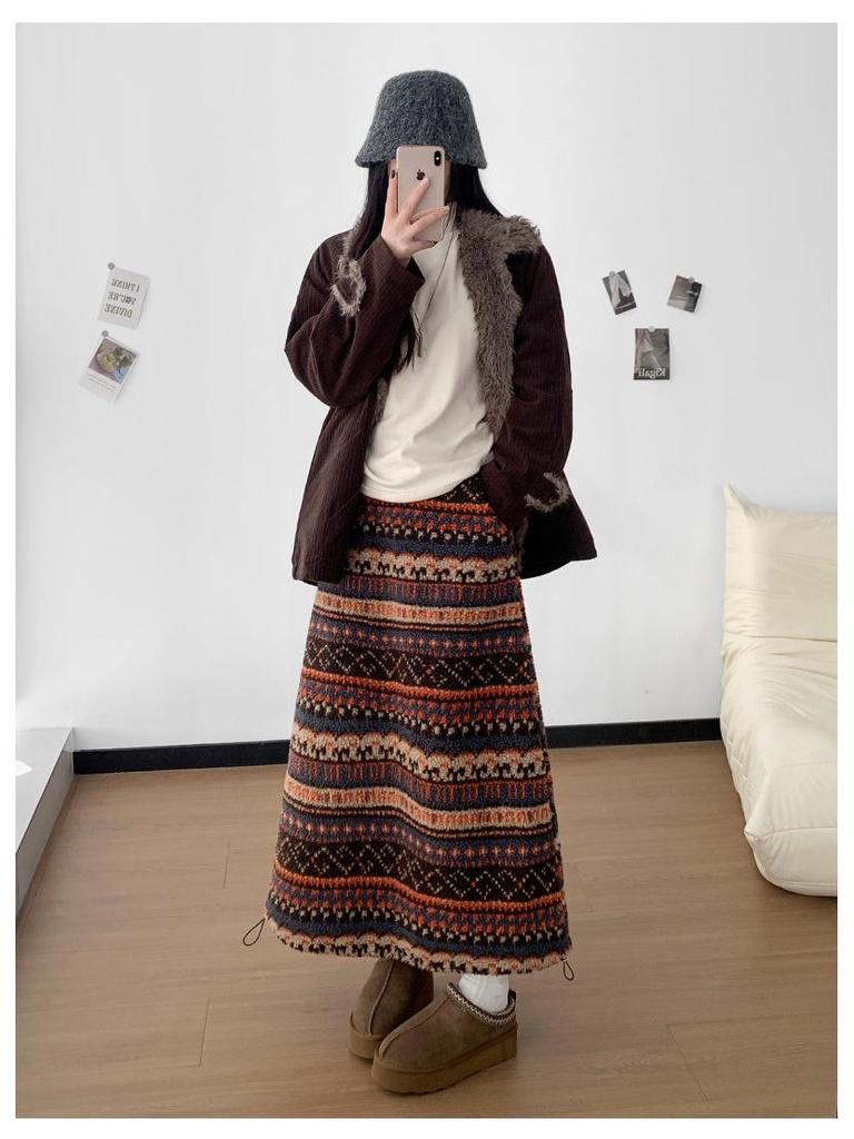 Retro Fair Isle Fleece Women's Mid-Length Lantern Skirt - Ethnic Style, Drawstring Hem, Two-Way Wear for Autumn/Winter