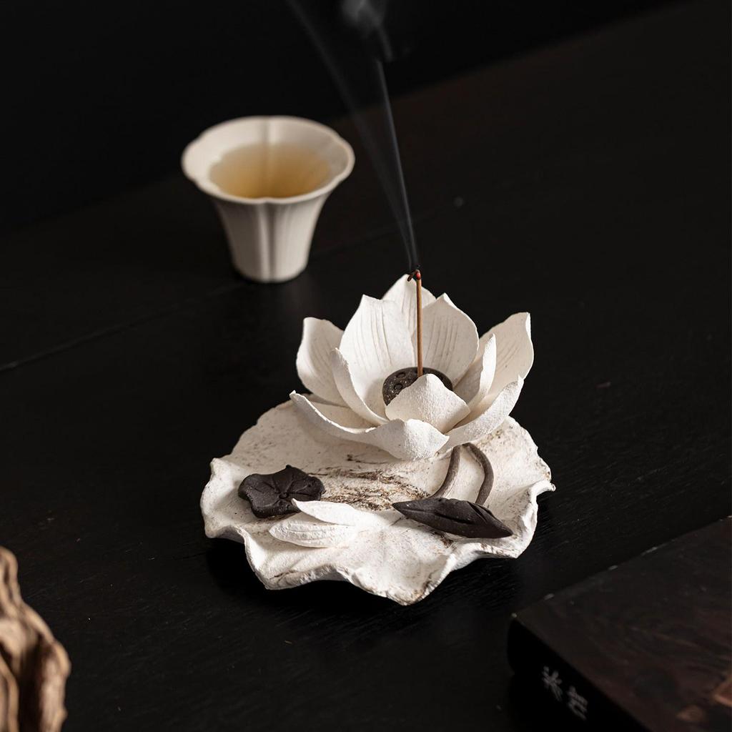 Xichun Handmade Ceramic Wabi-Sabi Zen Flower Incense Holder
