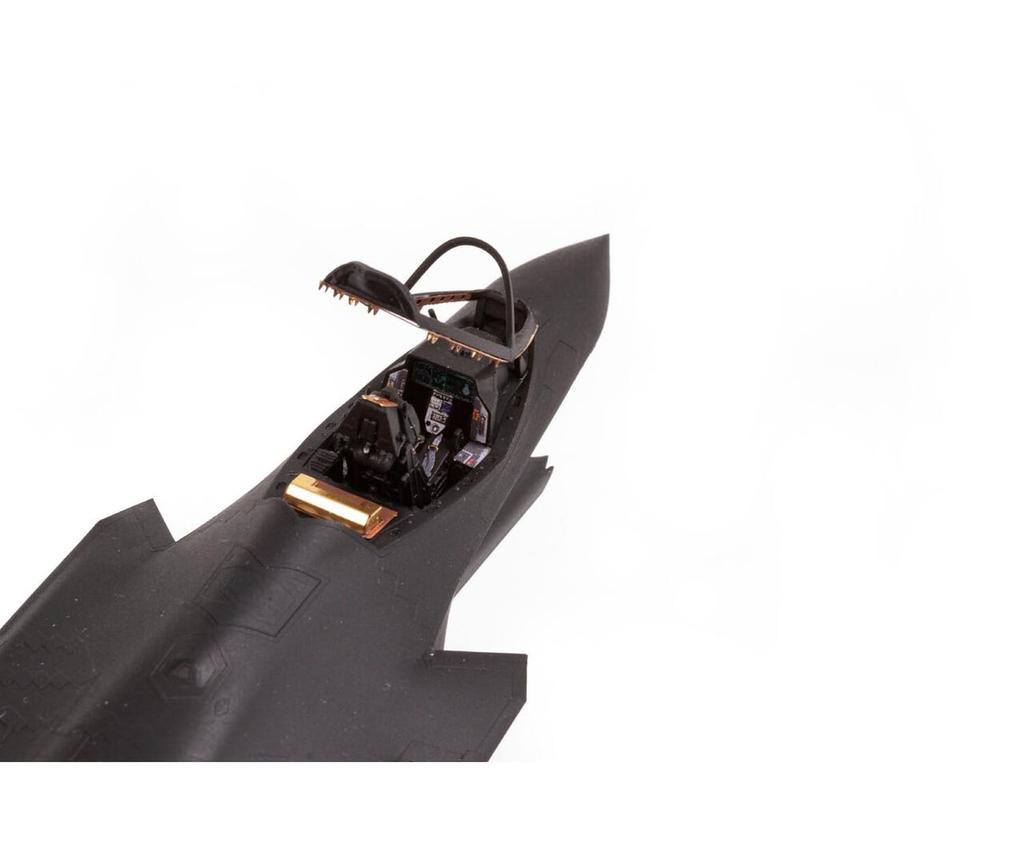 Eduard 1/72 Zoom Etching F-35C Etched Parts (for Tamiya) Plastic Model Kit Parts EDUSS855 (Airplane)