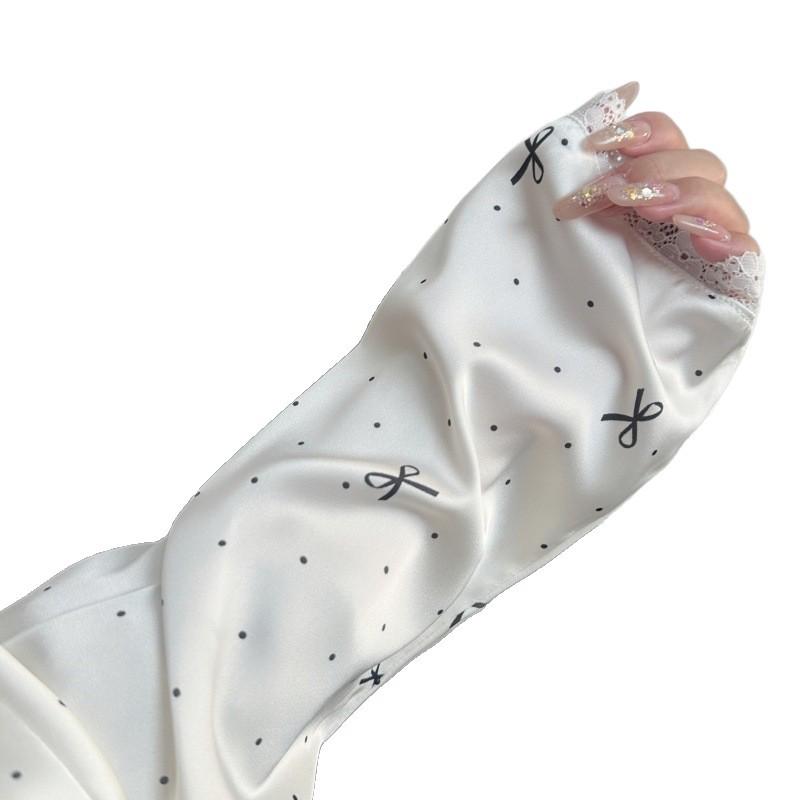 Yase Cream Polka Dot Bow Pajamas with Lace Trim - Cute and Girly Spring Collection
