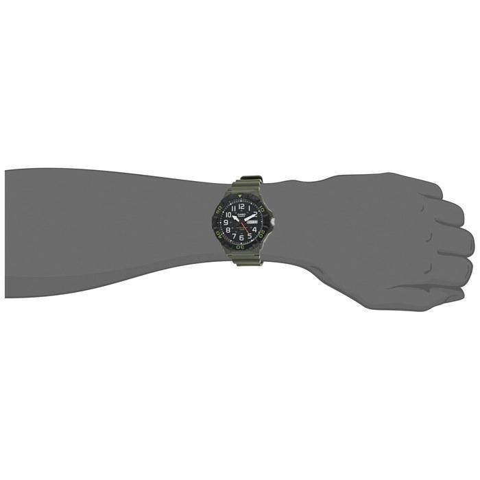 Casio Men's Military 3H MRW-210H-3AV Quartz Watch, Black/Green.