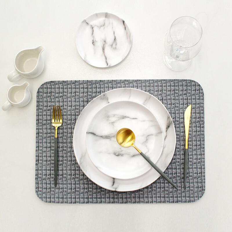 

Faux crocodile leather double-sided table mat BG+GY