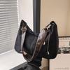 Spacious And Trendy Suede Tote Bag For Women Ideal For Daily Commuting And Fashion