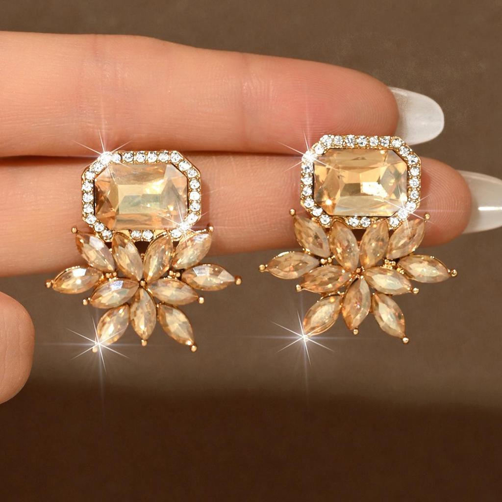 TEMU Unique Rhinestone Dangle Earrings - Large, Fashionable, Versatile, and Perfect for Banquets and Evening Gowns.