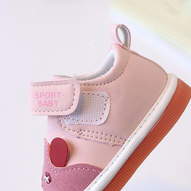 Spring/Autumn Style Infant Walking Shoes for Boys and Girls, Single Shoes 0-2 Years Old, Cartoon Soft-Soled Squeaky Shoes That Make Sound.