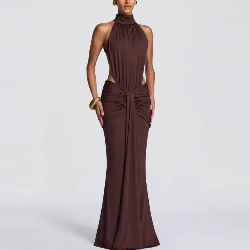 European-American Elegant Halterneck Pleated Slim Gown - Sexy Backless Long Dress