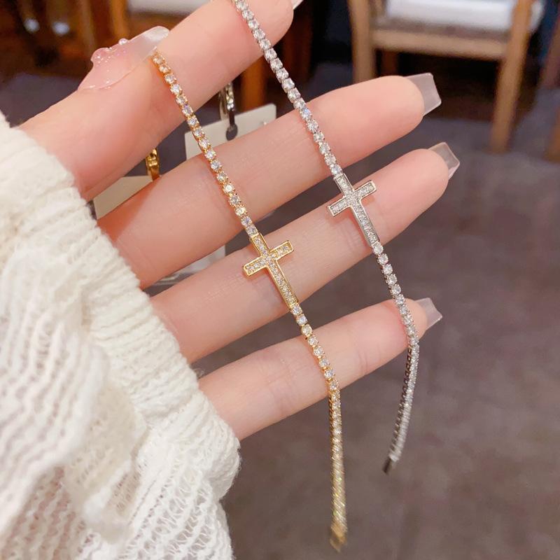 Vintage Fashion Versatile Cross Bracelet