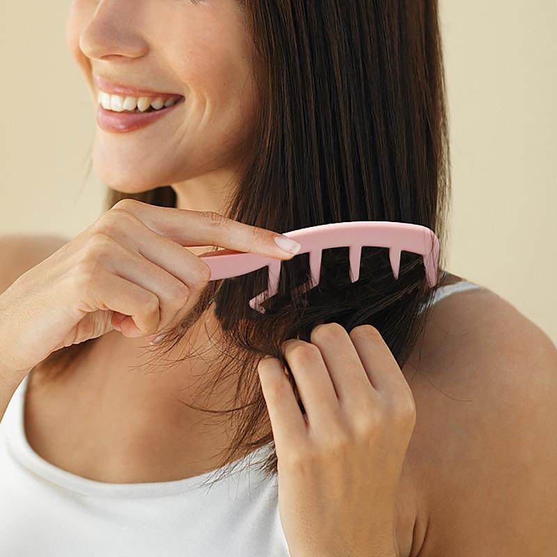 Hair Styling Comb with Z-Shaped Parting Teeth Durable Plastic Material Hair Sectioning Tool for Professional and Home Use Hairdressing