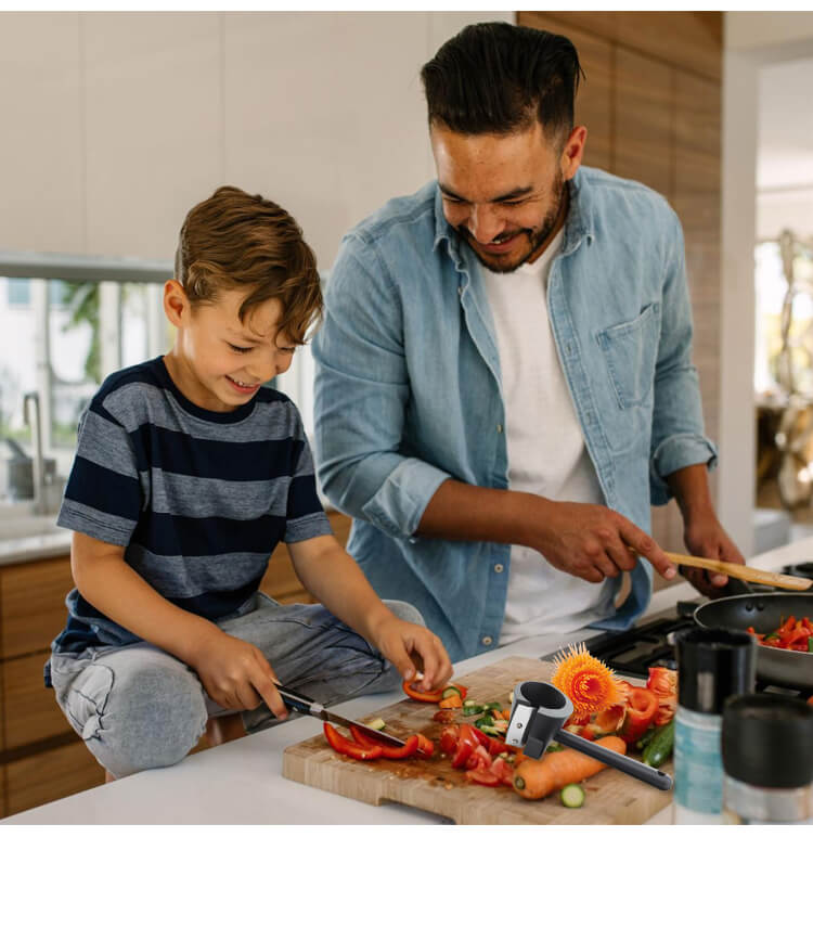 1Pc Manual Spiral Slicers Vegetable Cutter Spiral Peeler Fruits Device Cooking Gadget Kitchen Roll Flower Decorative Tool