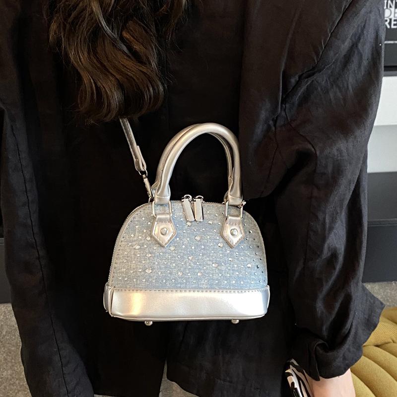 2025 New Niche Design High-end Bright Diamond Versatile Portable Shell Small Bag Fashionable Shoulder Messenger Bag Tide